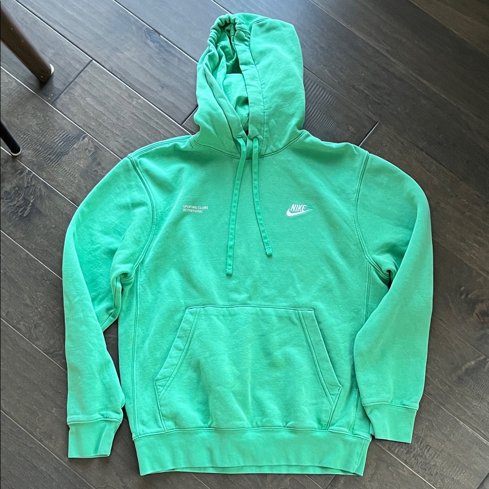 Nike Sporting Clube De Portugal - Only Lions Roar as Lions Green Men's Hoodie